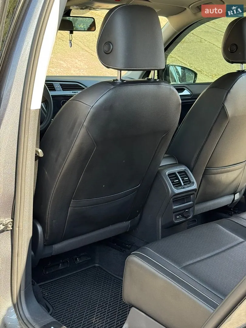 2021 Volkswagen Tiguan - мініатюра 38