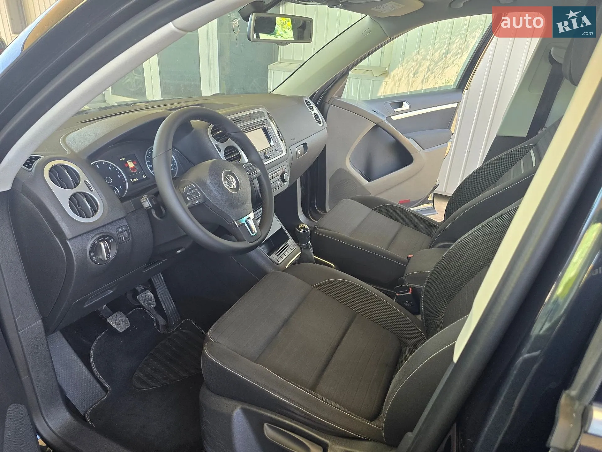2015 Volkswagen Tiguan - мініатюра 34
