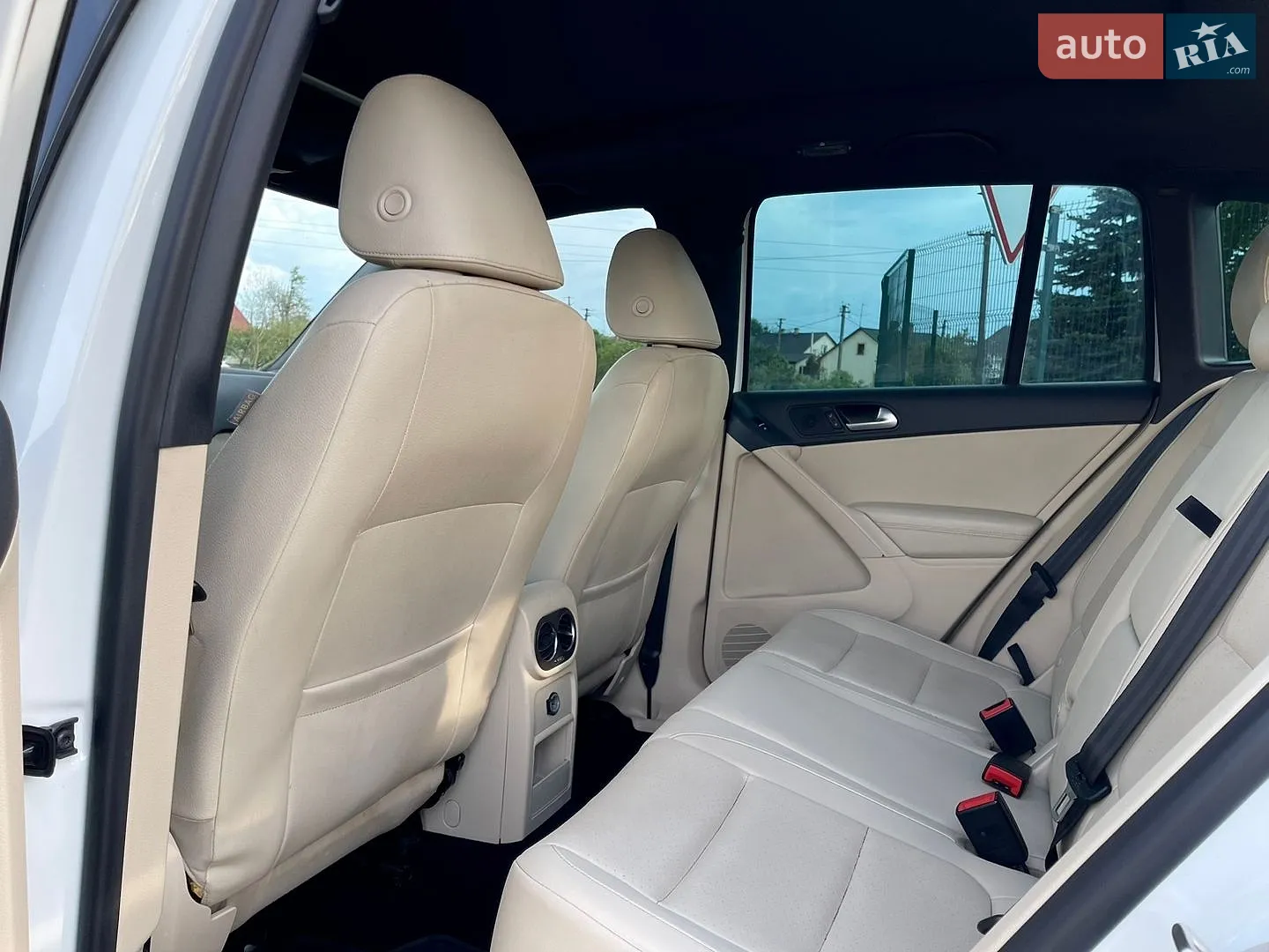 2014 Volkswagen Tiguan - мініатюра 17