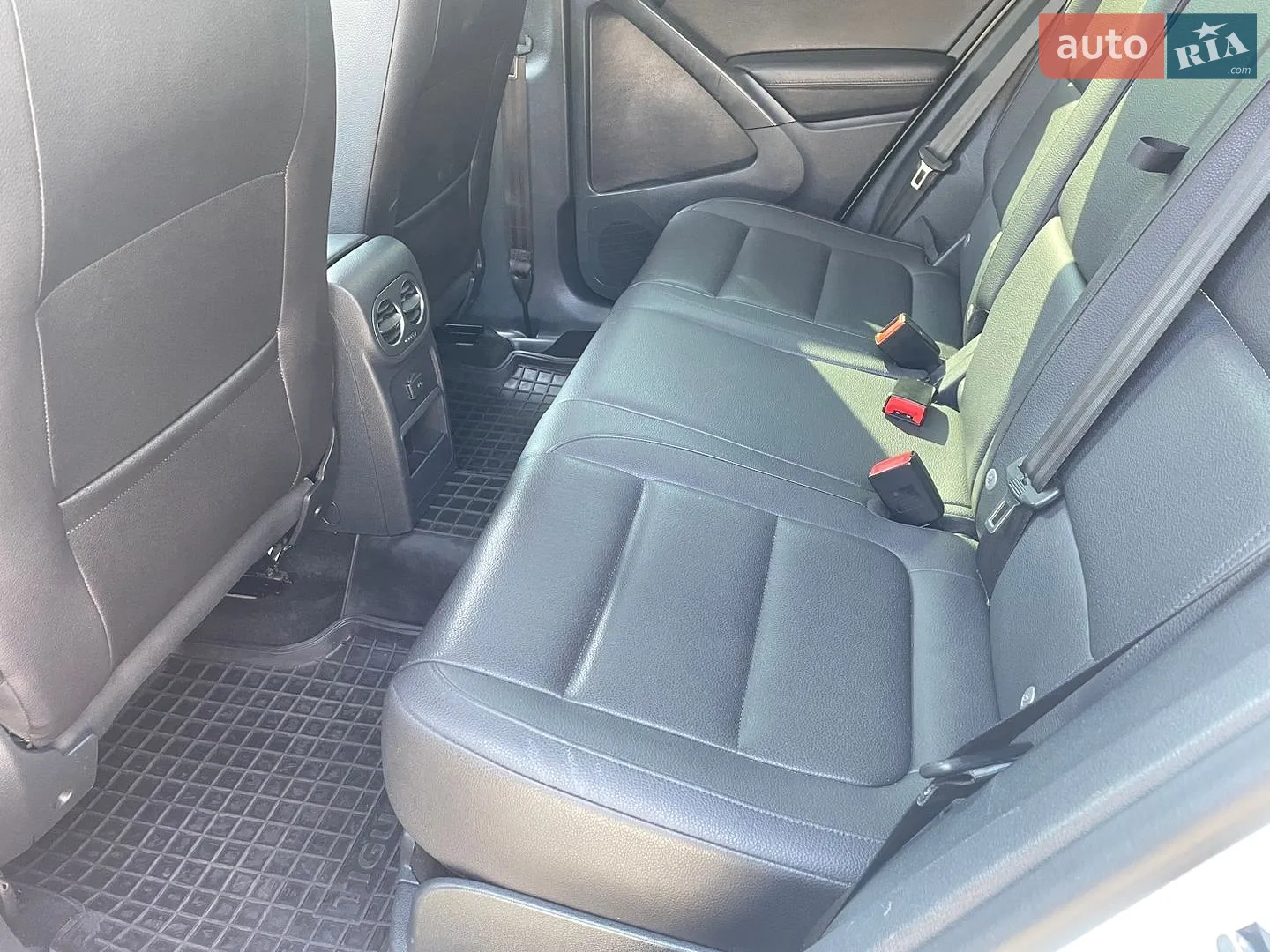 2016 Volkswagen Tiguan - мініатюра 7