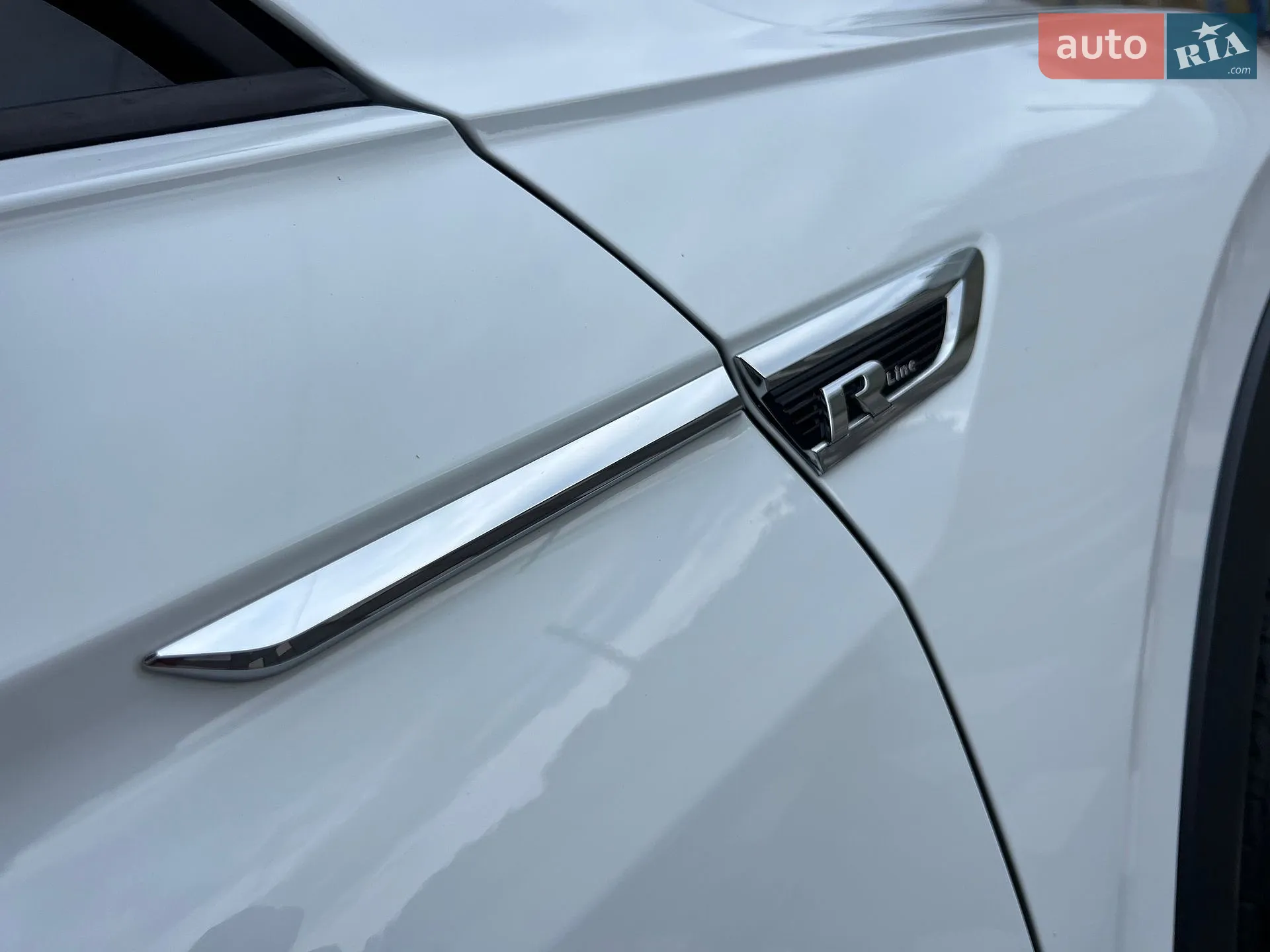 2021 Volkswagen Tiguan - мініатюра 57