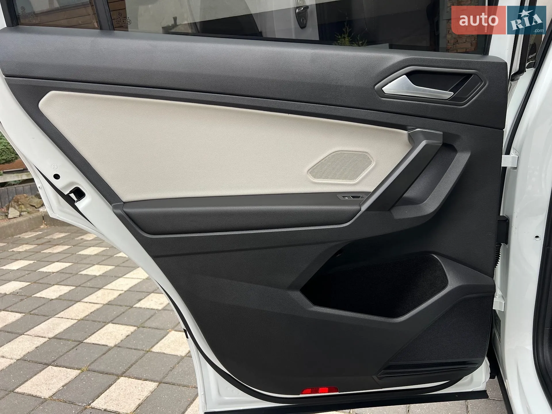 2021 Volkswagen Tiguan - мініатюра 79