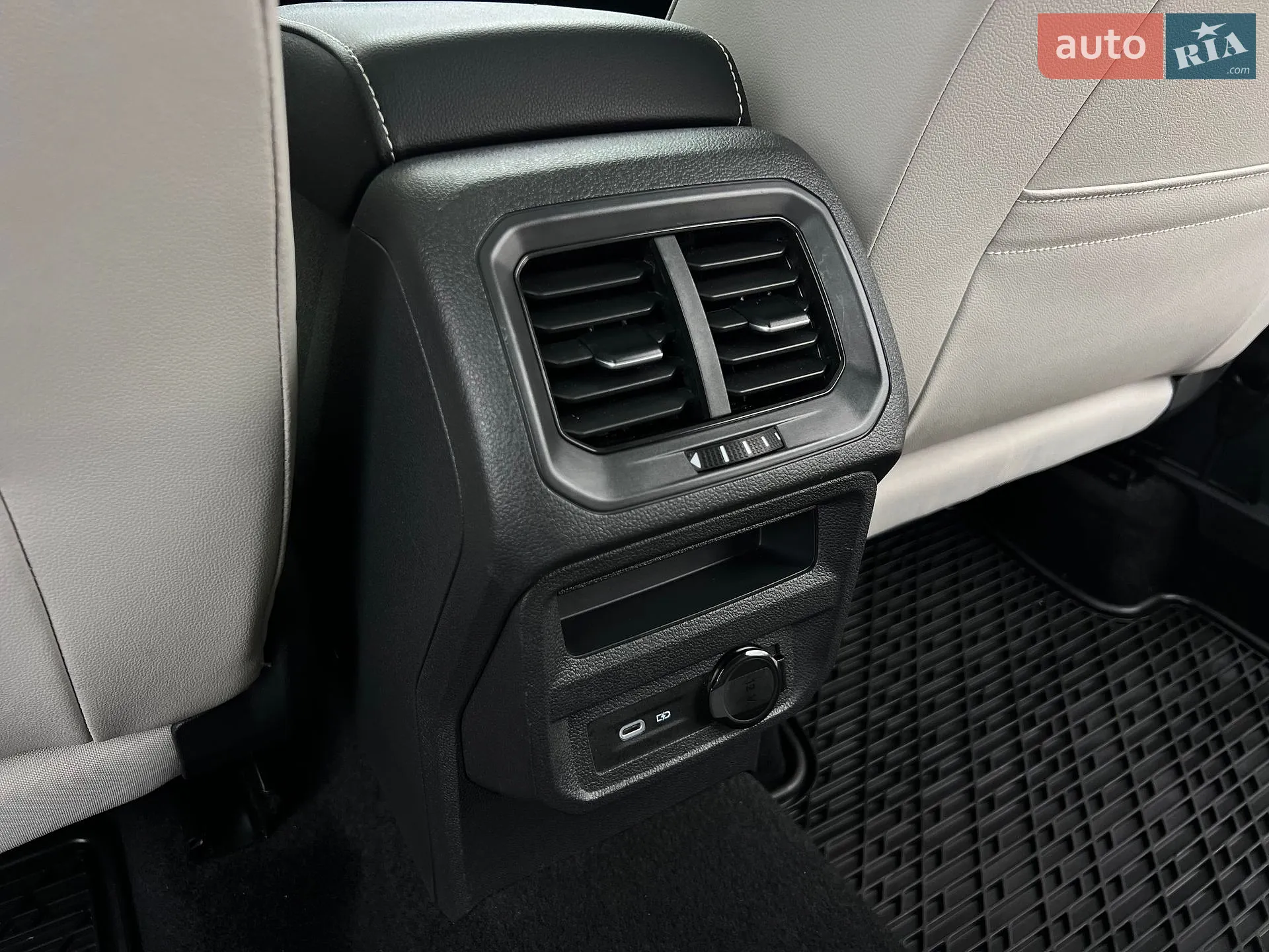 2021 Volkswagen Tiguan - мініатюра 138