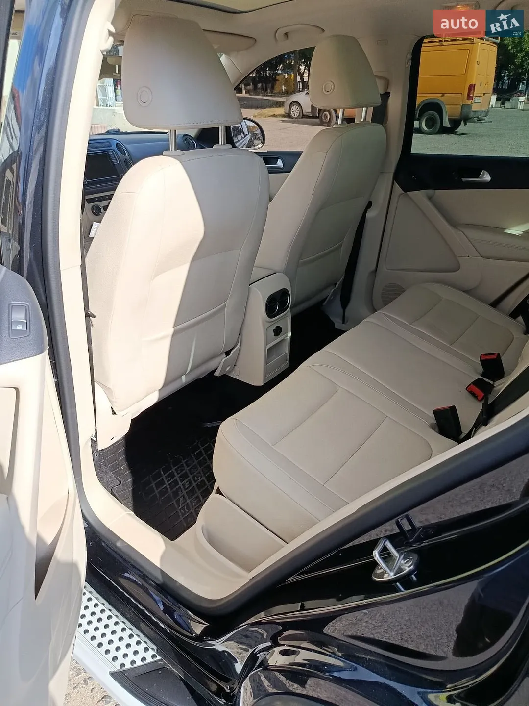 2016 Volkswagen Tiguan - мініатюра 6