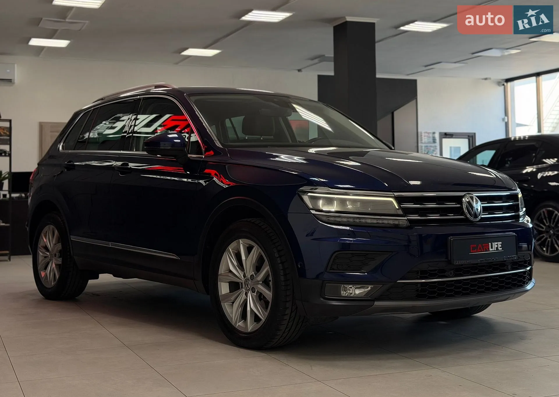 2020 Volkswagen Tiguan - мініатюра 8