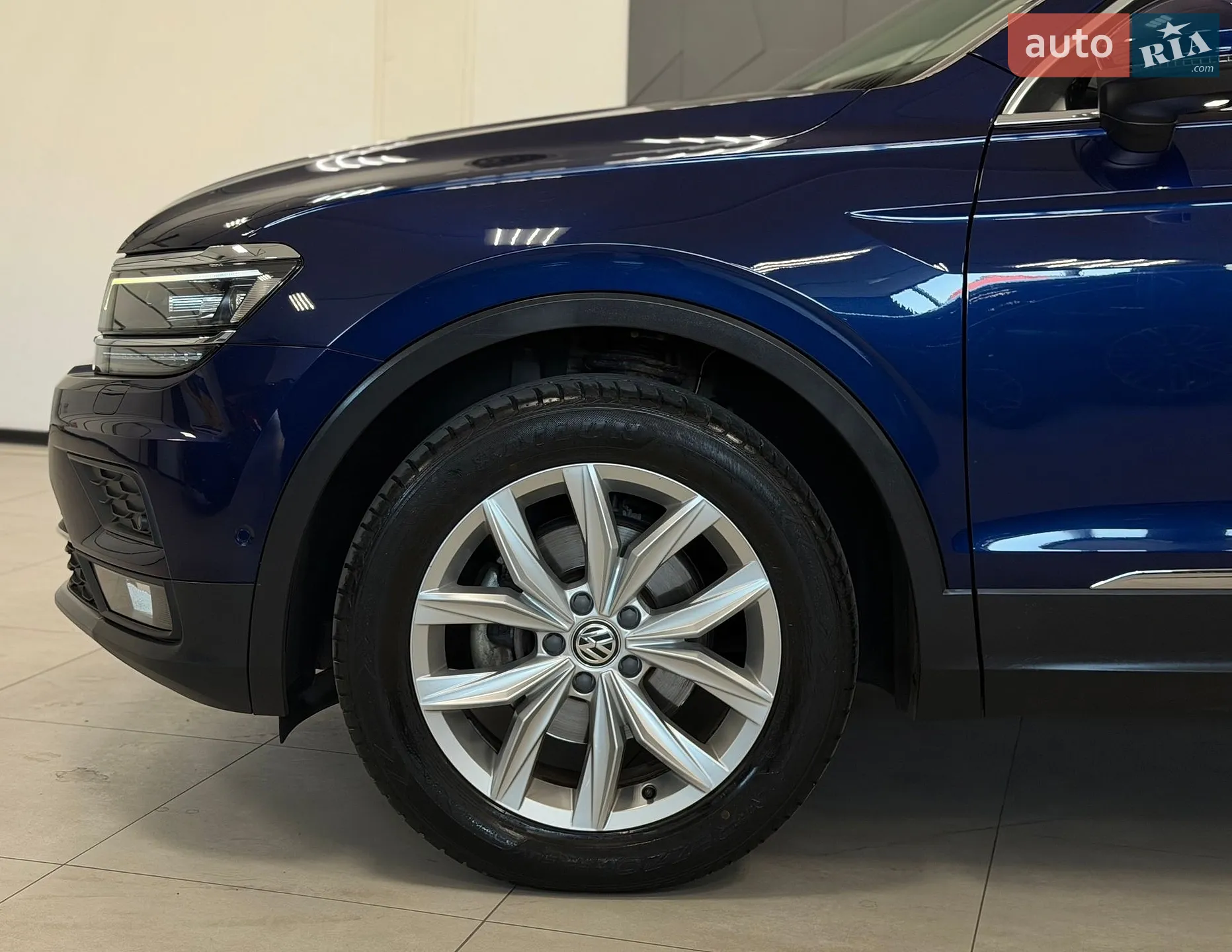 2020 Volkswagen Tiguan - мініатюра 10