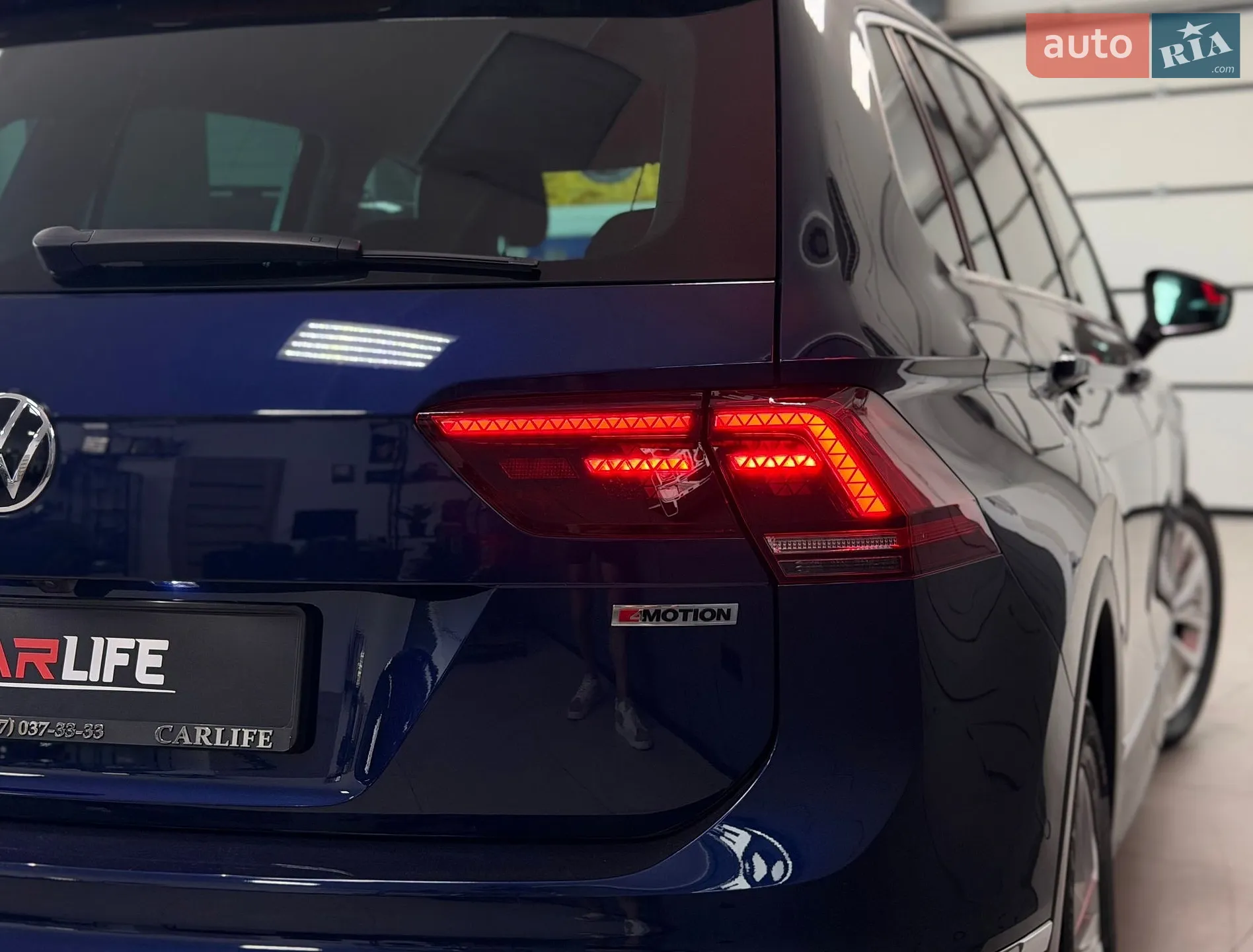 2020 Volkswagen Tiguan - мініатюра 11