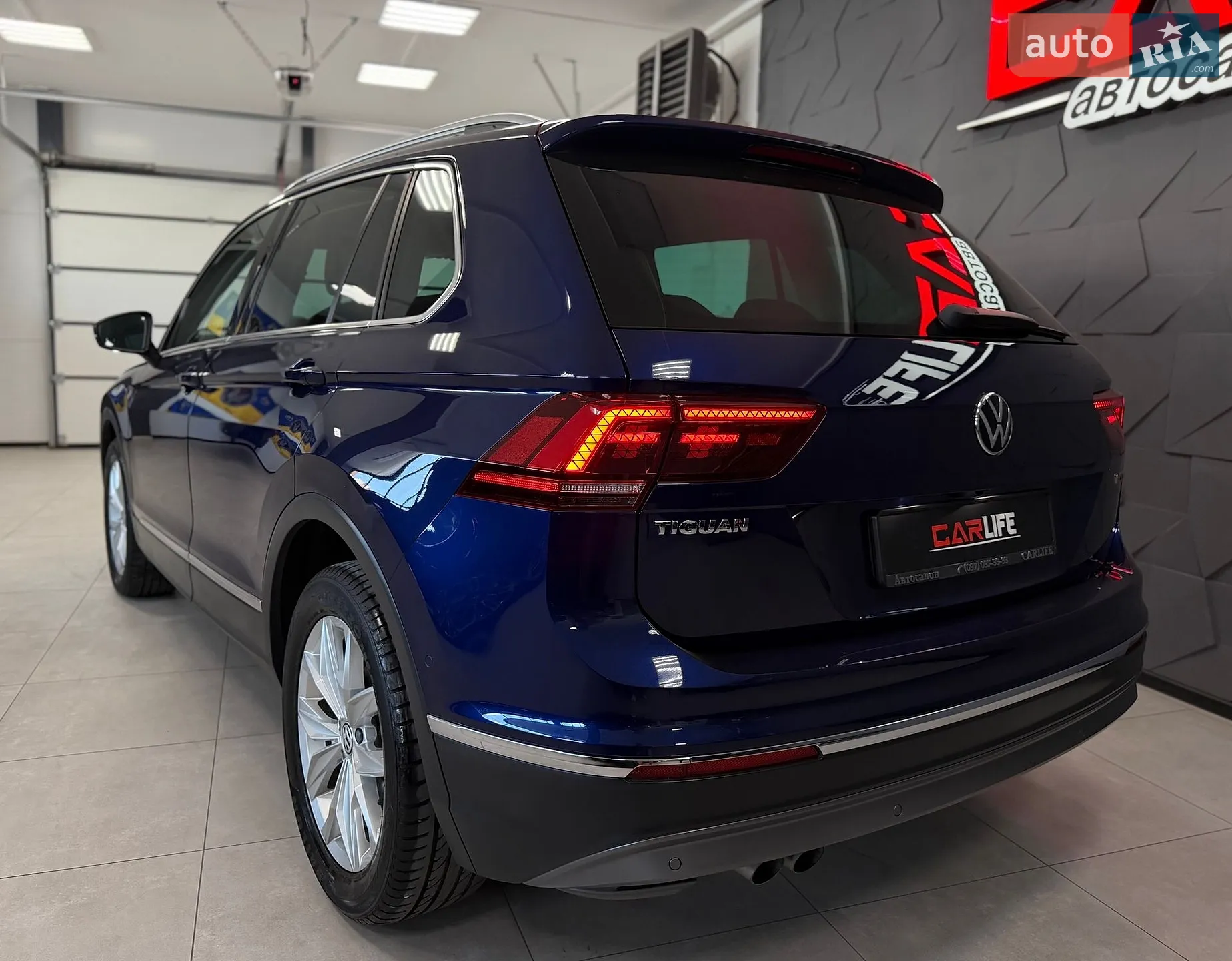 2020 Volkswagen Tiguan - мініатюра 20