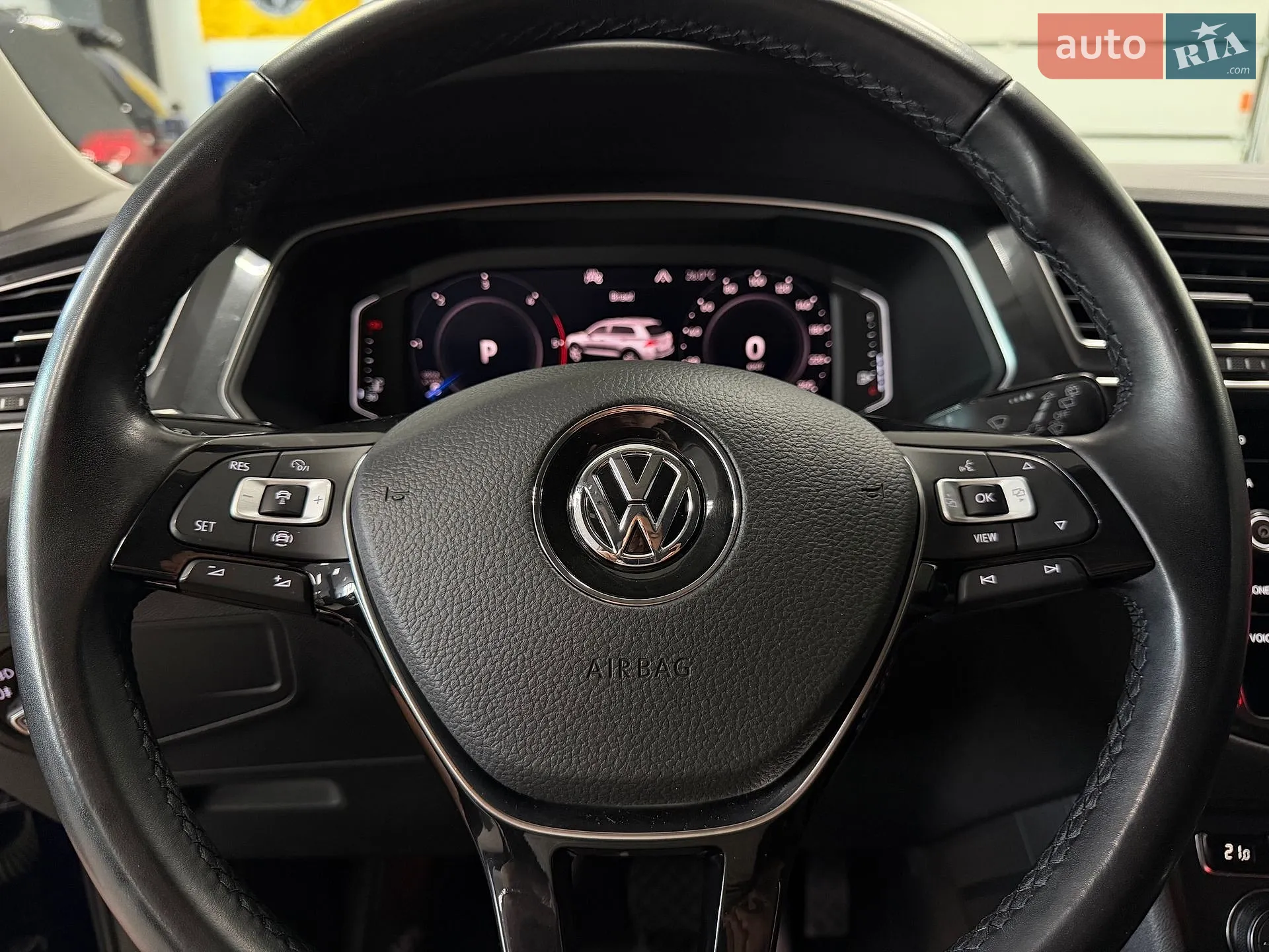 2020 Volkswagen Tiguan - мініатюра 31