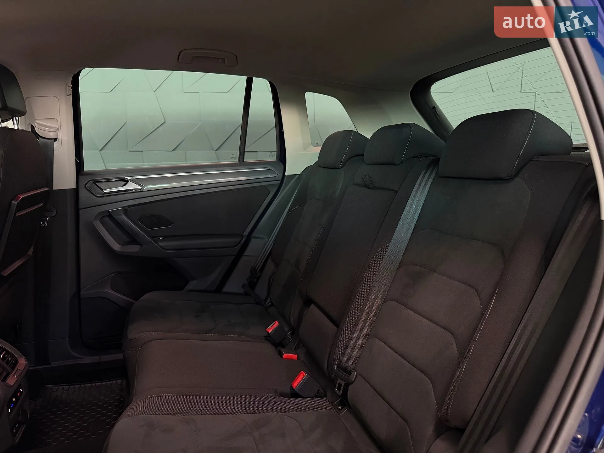 2020 Volkswagen Tiguan - мініатюра 38