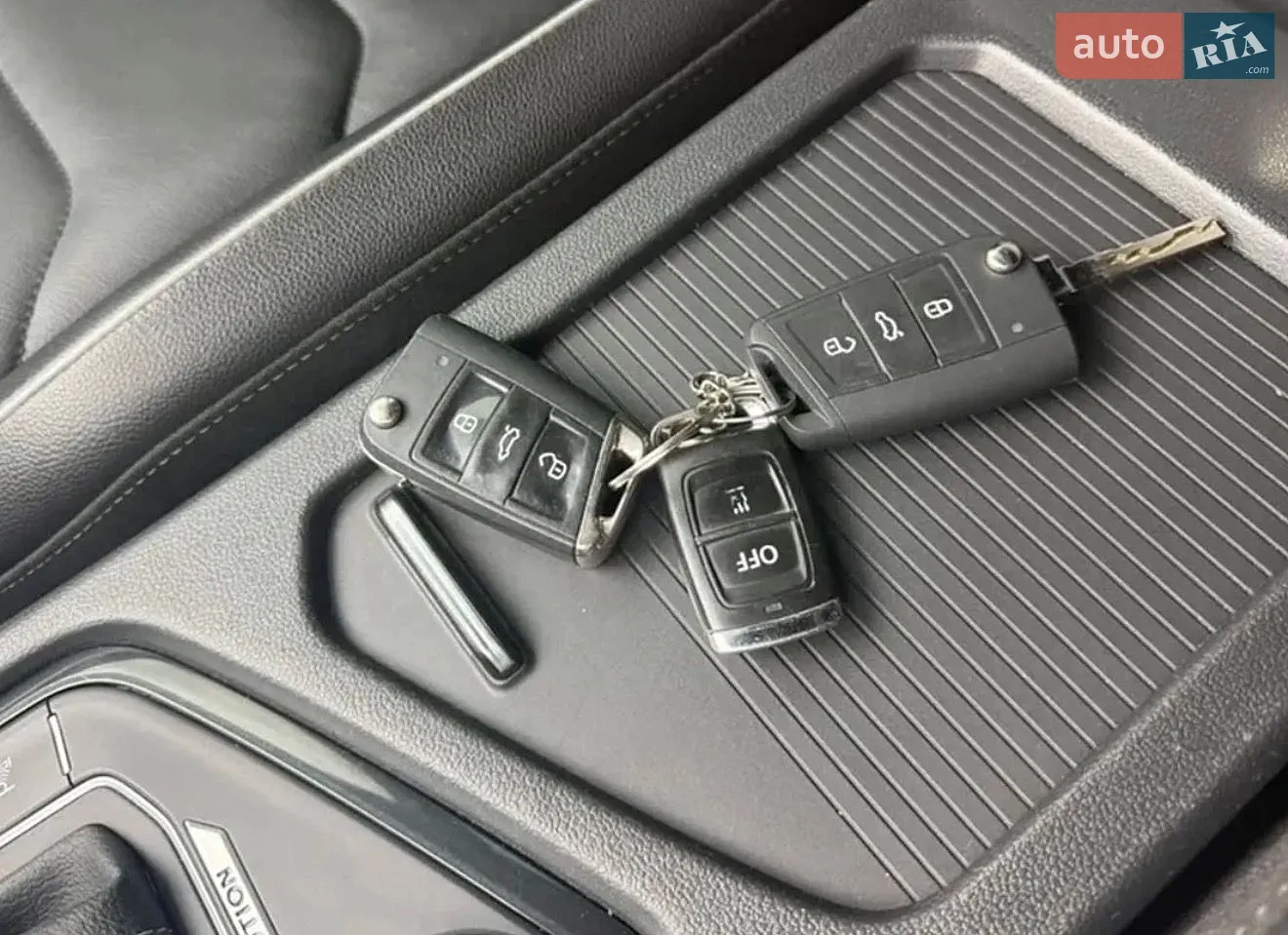 2017 Volkswagen Tiguan - мініатюра 6