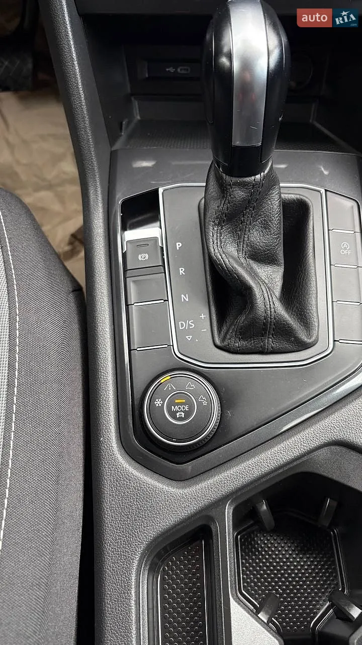 2021 Volkswagen Tiguan - мініатюра 15
