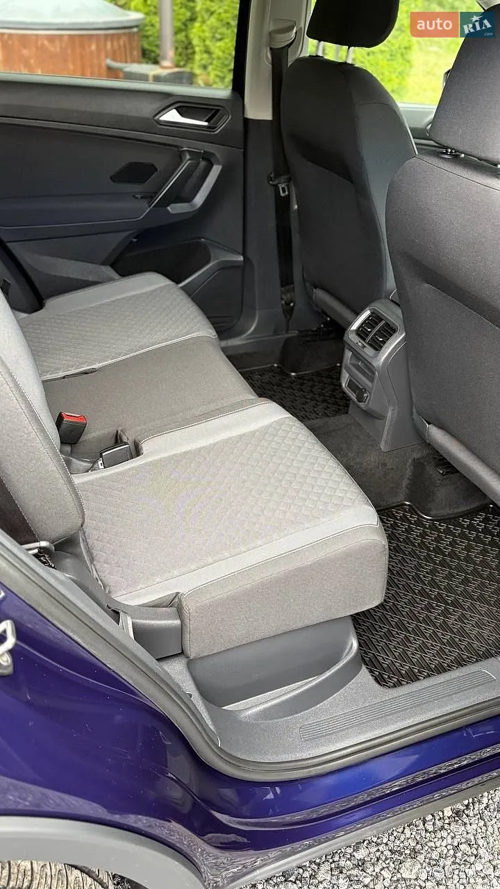 2021 Volkswagen Tiguan - мініатюра 25