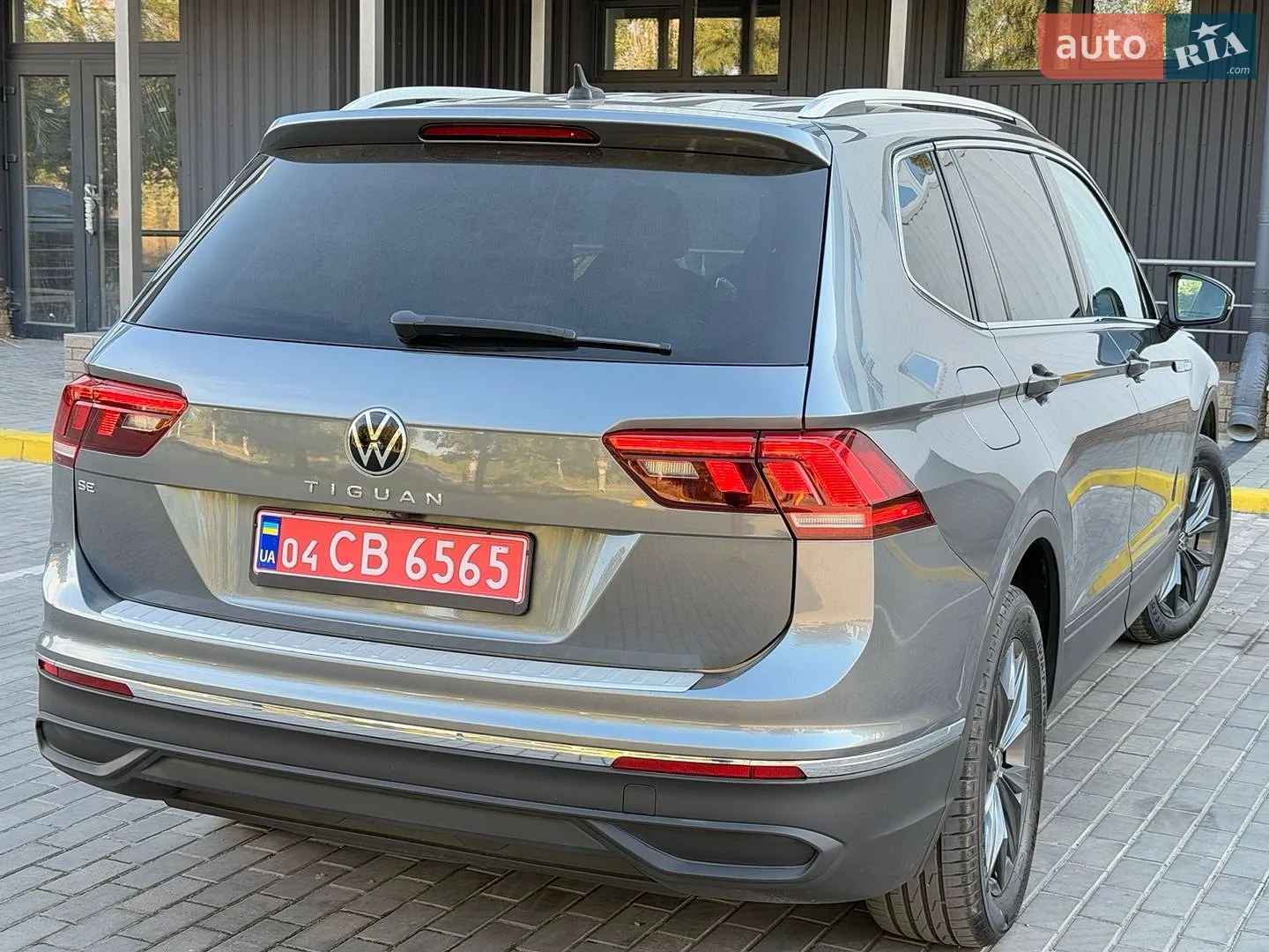 2022 Volkswagen Tiguan - мініатюра 10