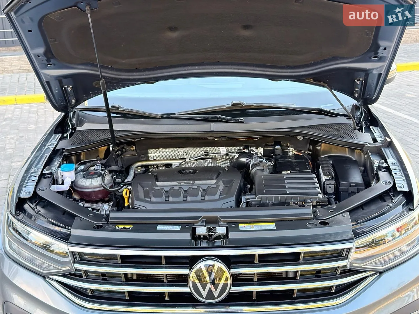 2022 Volkswagen Tiguan - мініатюра 22