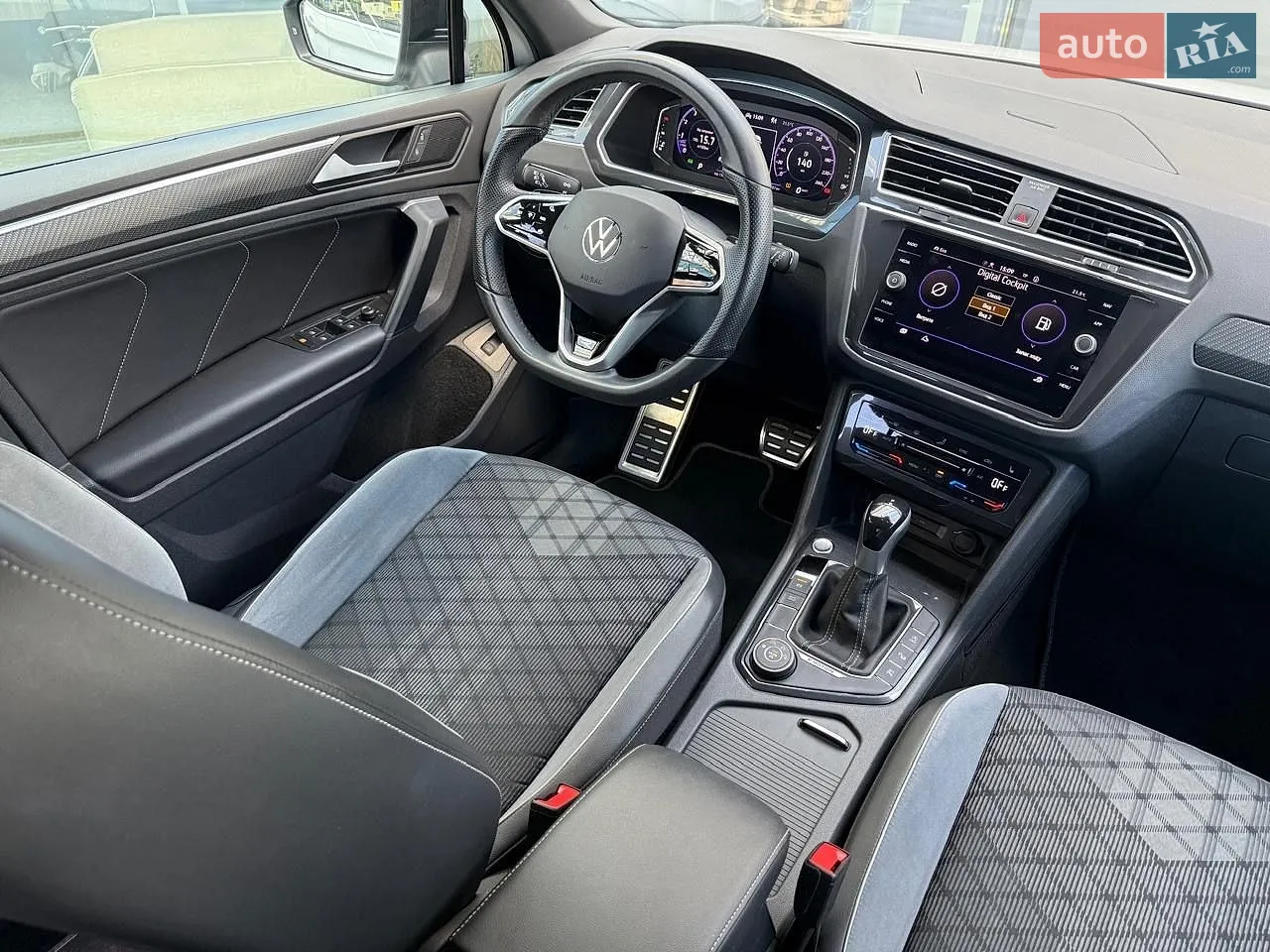 2023 Volkswagen Tiguan - мініатюра 30