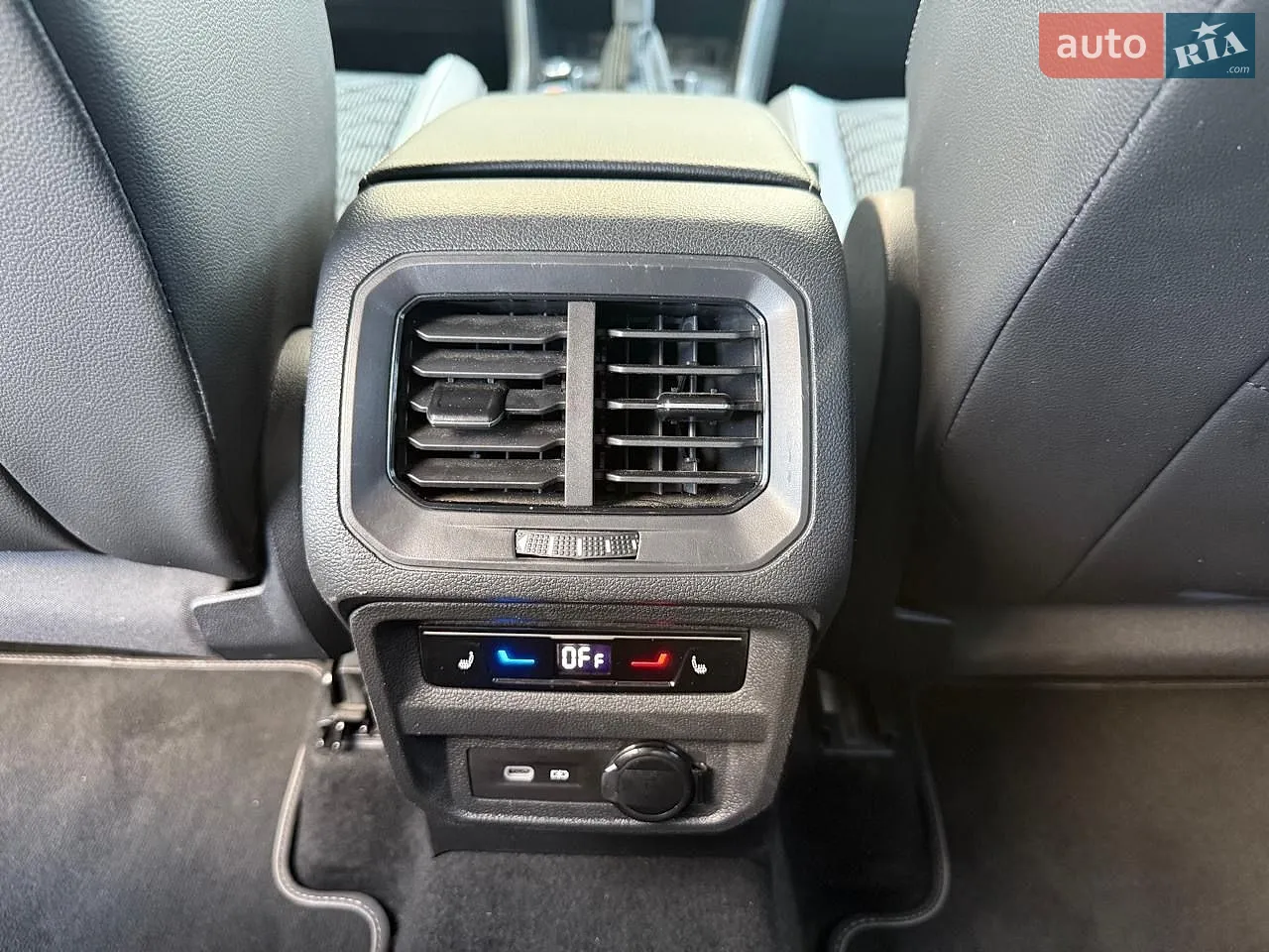 2023 Volkswagen Tiguan - мініатюра 34
