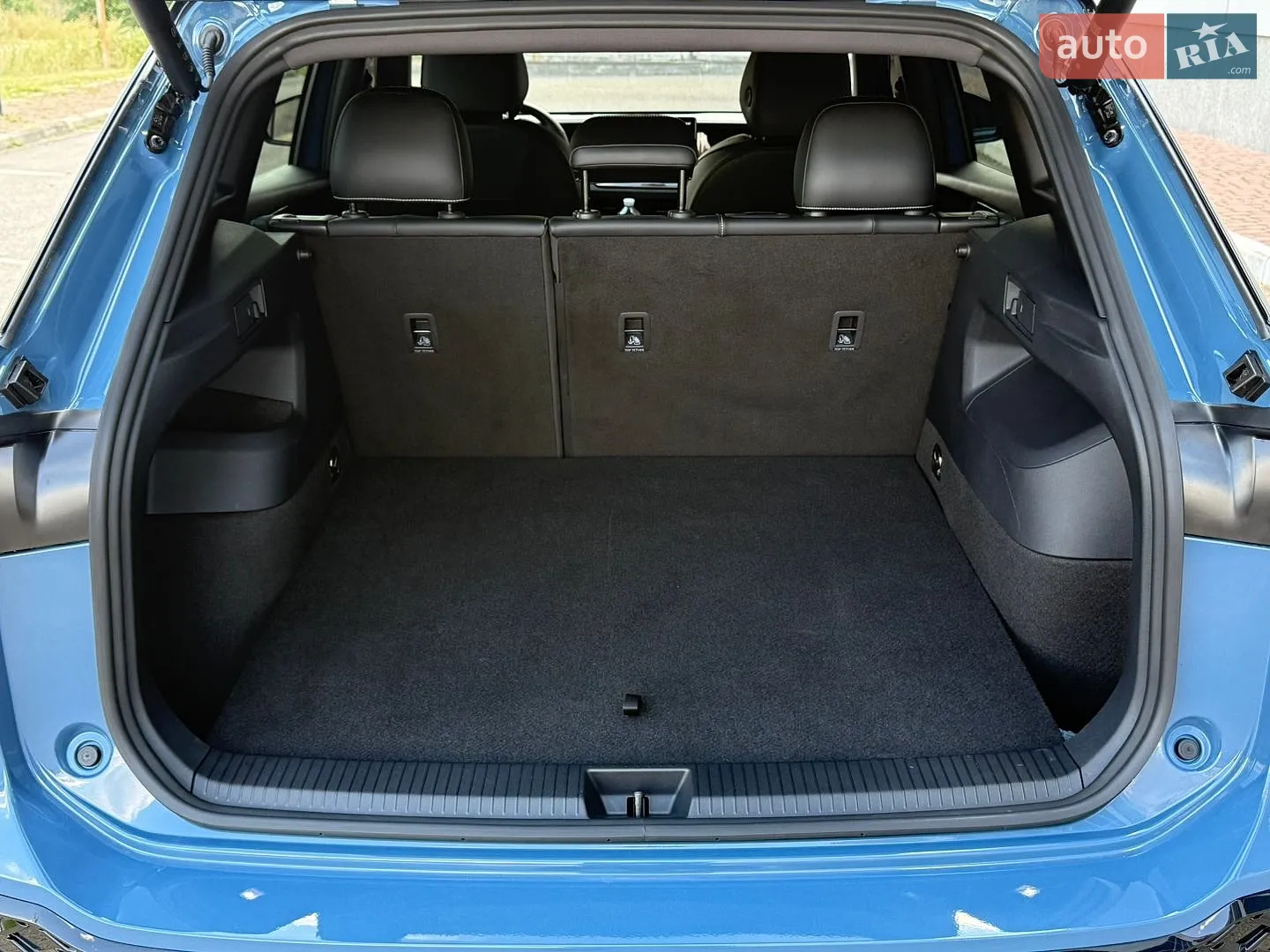 2025 Volkswagen Tiguan - мініатюра 44