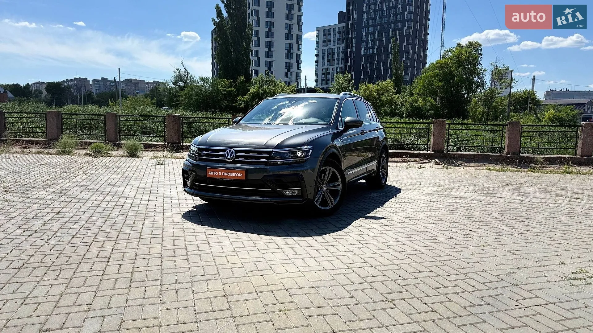 2019 Volkswagen Tiguan - фото 1