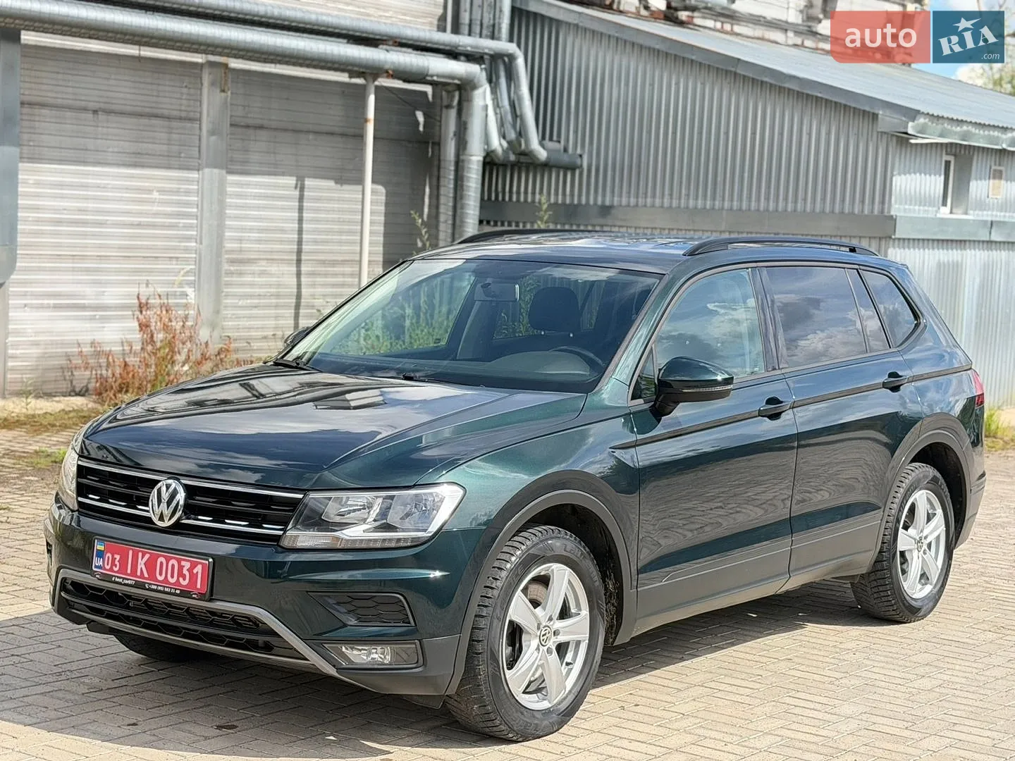 2017 Volkswagen Tiguan - мініатюра 4