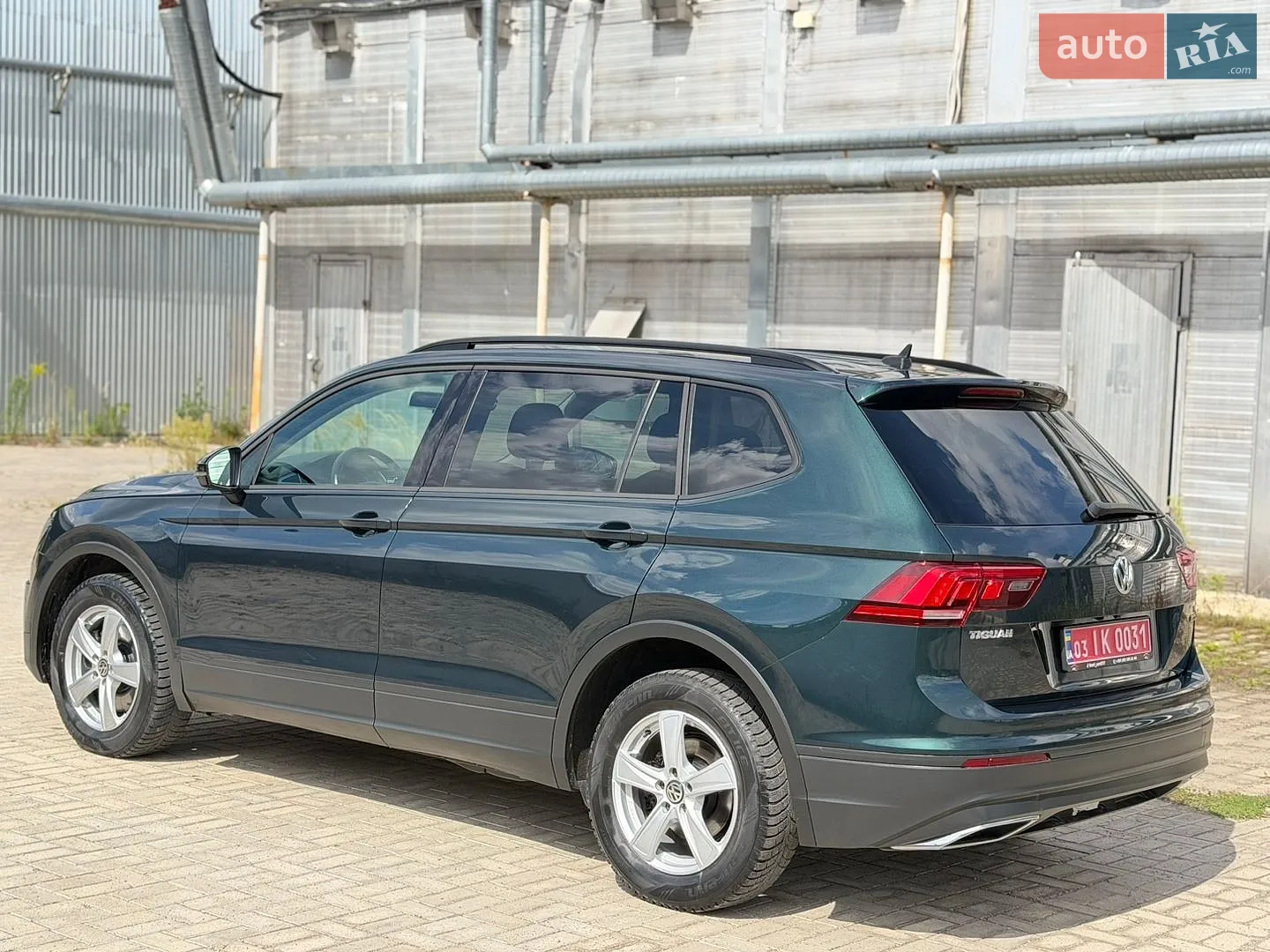 2017 Volkswagen Tiguan - мініатюра 7
