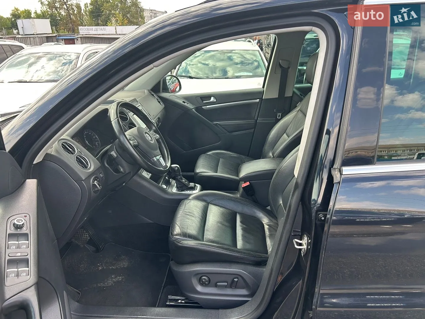 2013 Volkswagen Tiguan - мініатюра 26