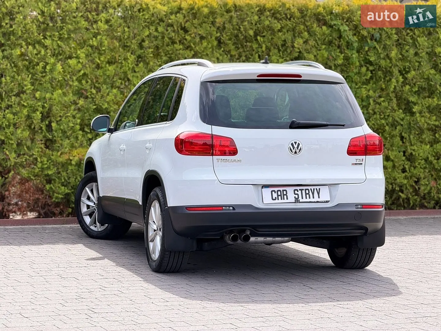 2016 Volkswagen Tiguan - мініатюра 15
