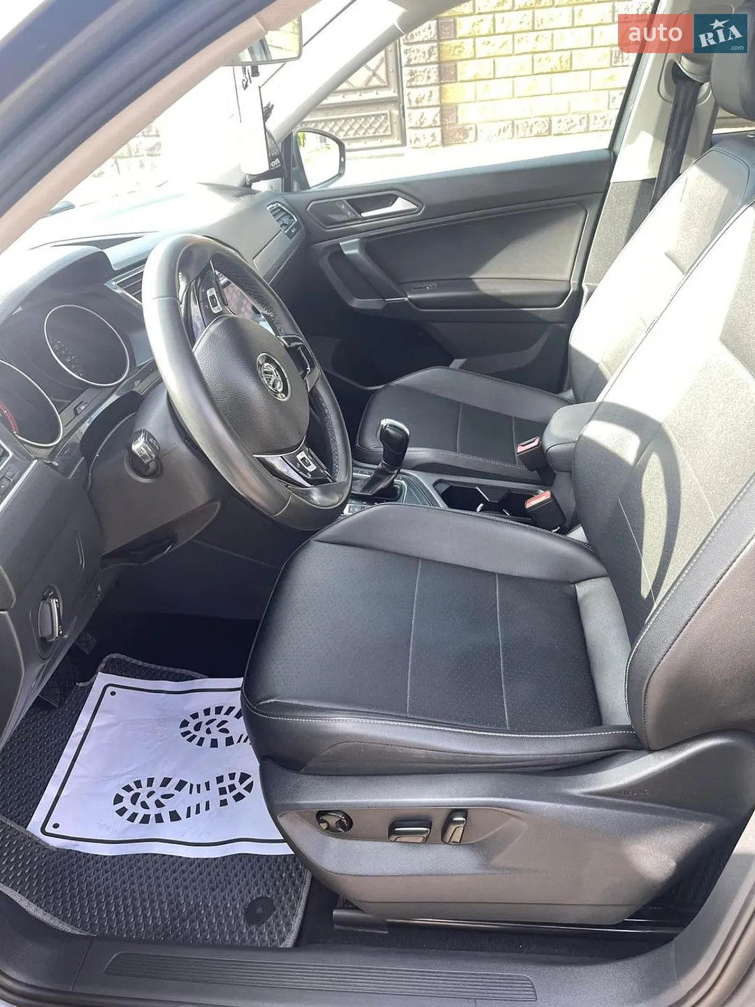 2019 Volkswagen Tiguan - мініатюра 8