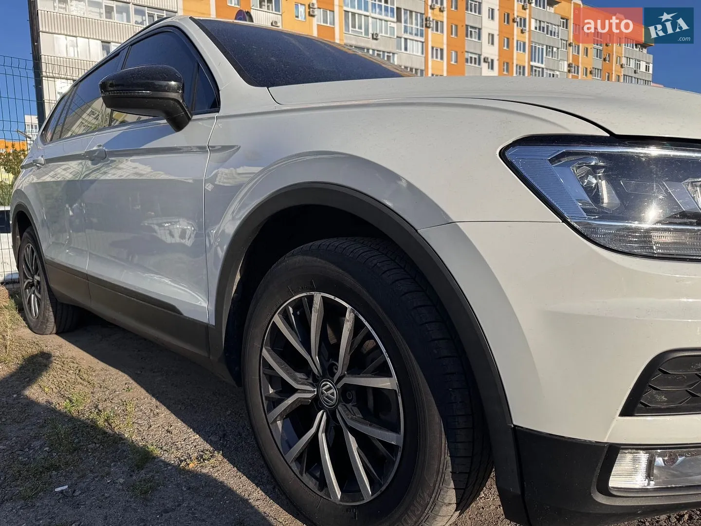 2018 Volkswagen Tiguan - мініатюра 3
