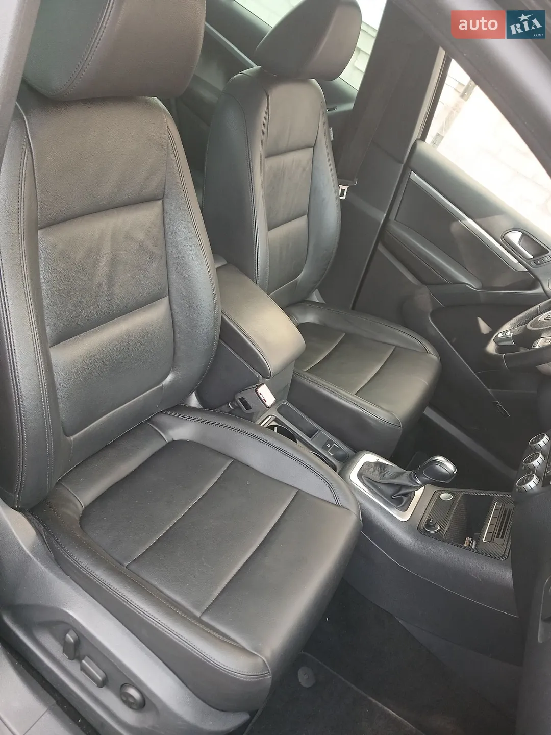 2015 Volkswagen Tiguan - мініатюра 9