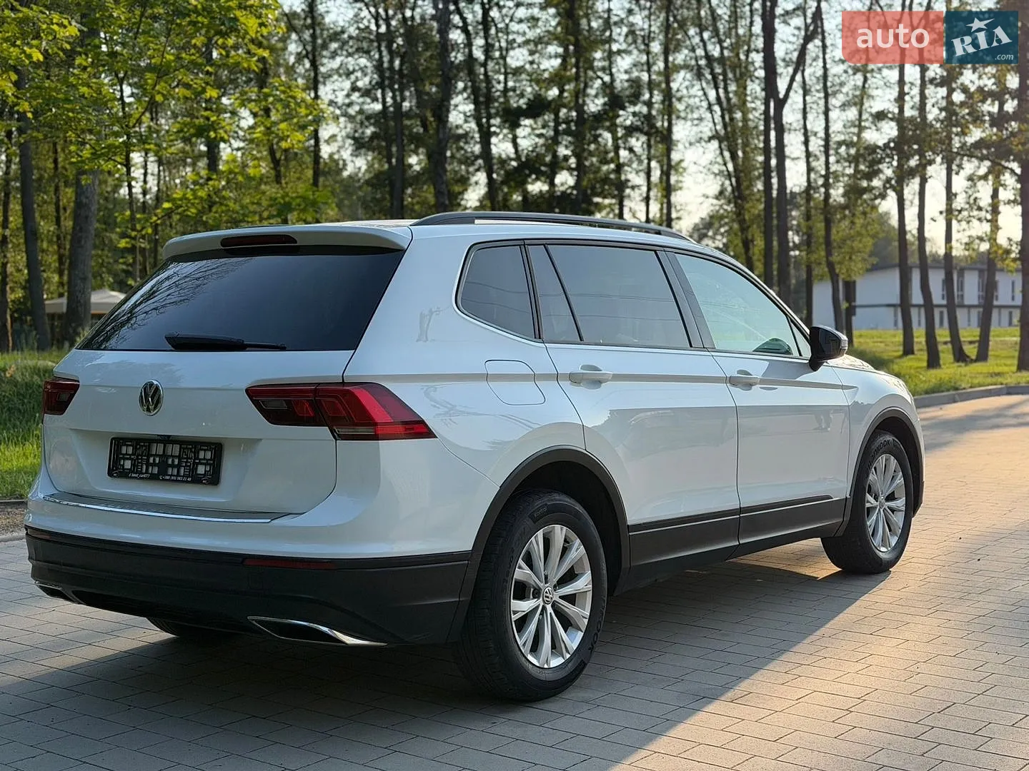 2018 Volkswagen Tiguan - мініатюра 9