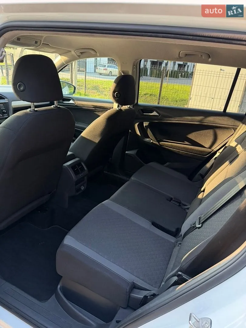 2018 Volkswagen Tiguan - мініатюра 13