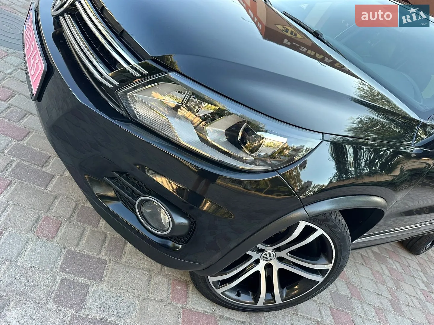 2016 Volkswagen Tiguan - мініатюра 13