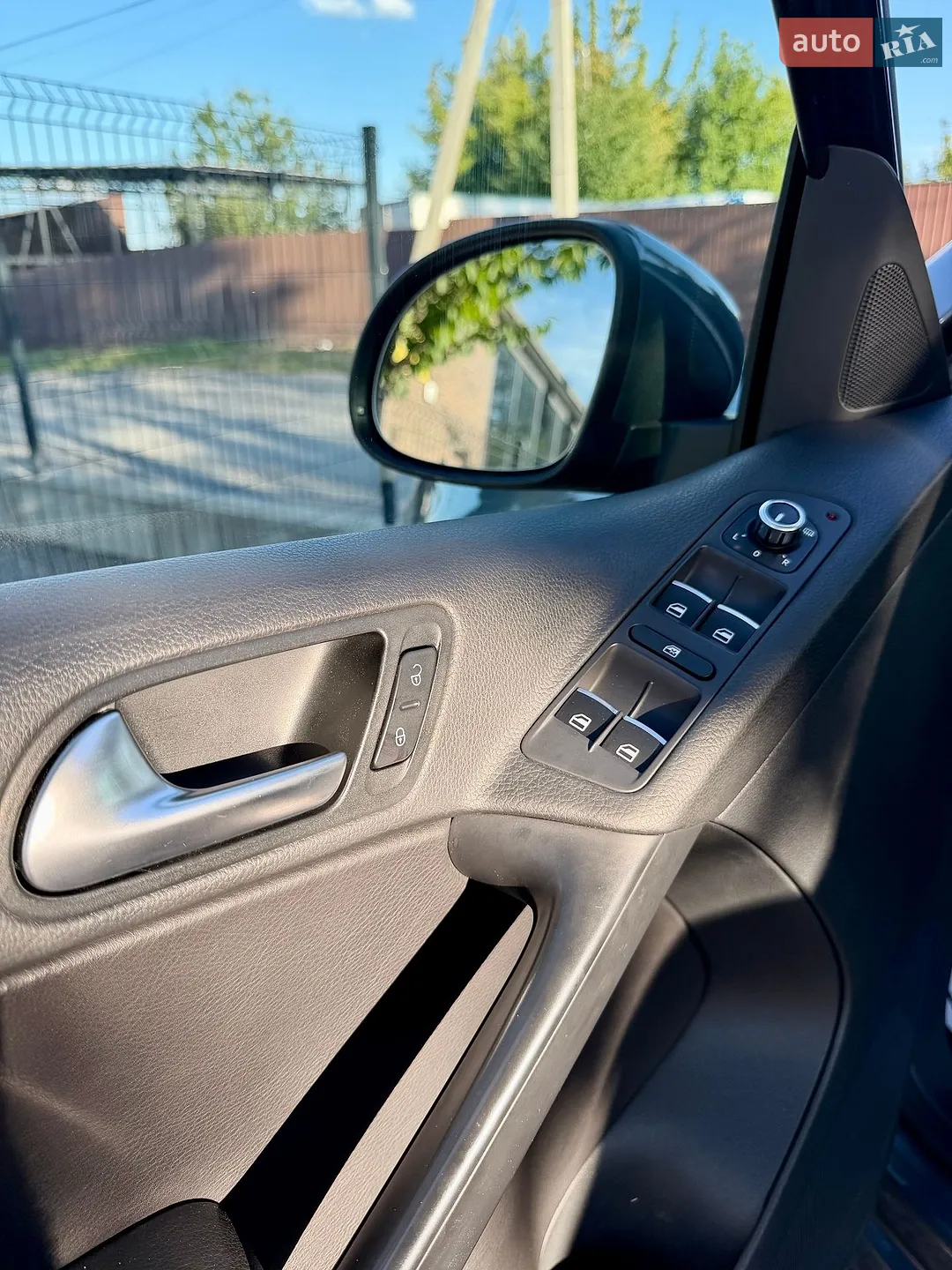 2014 Volkswagen Tiguan - мініатюра 47