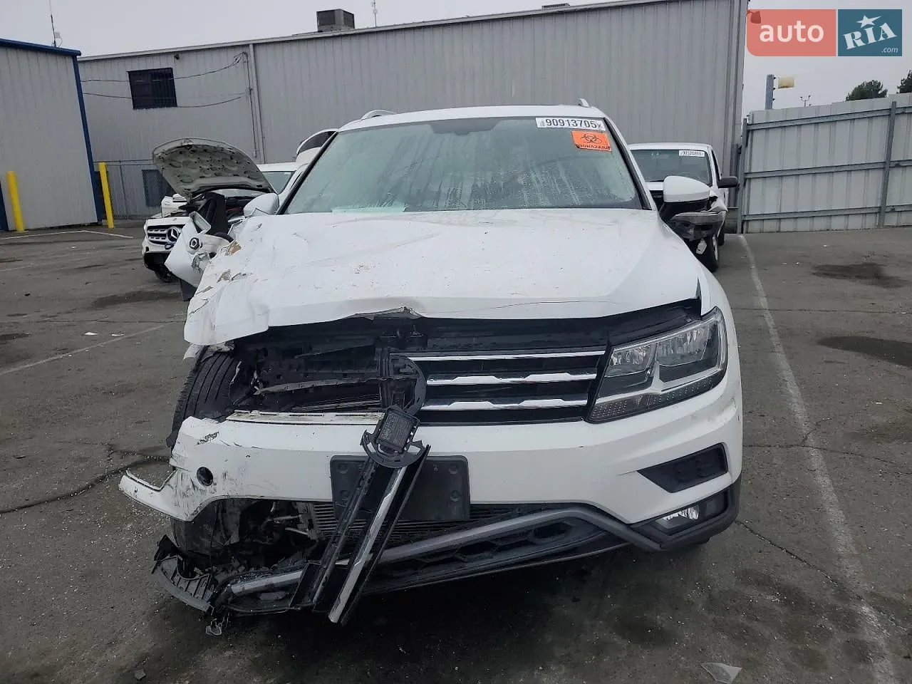 2017 Volkswagen Tiguan - мініатюра 5
