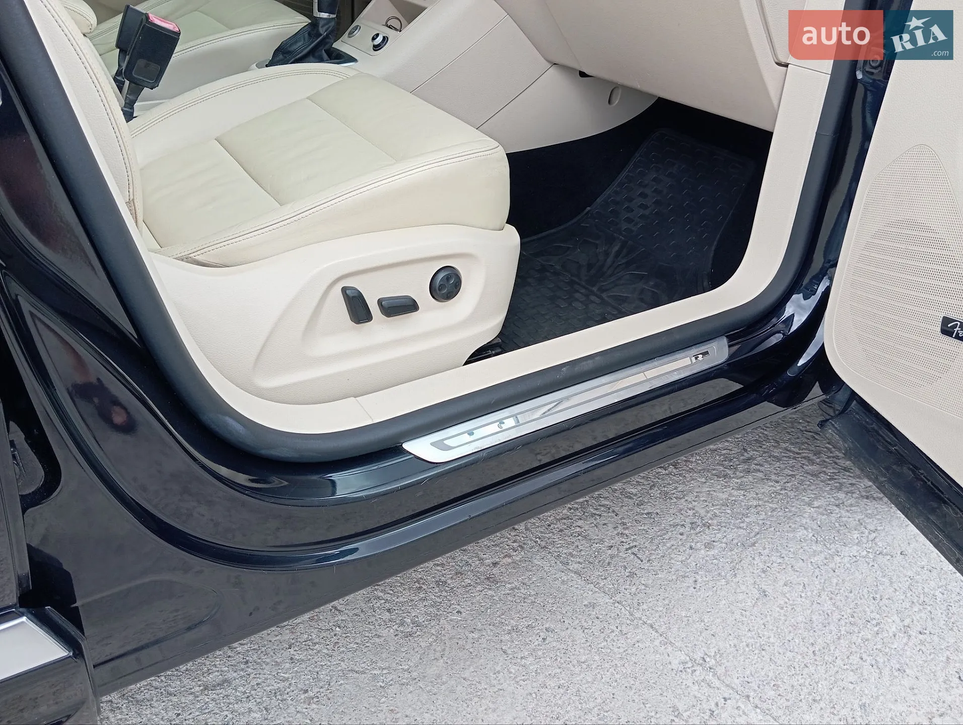 2014 Volkswagen Tiguan - мініатюра 16