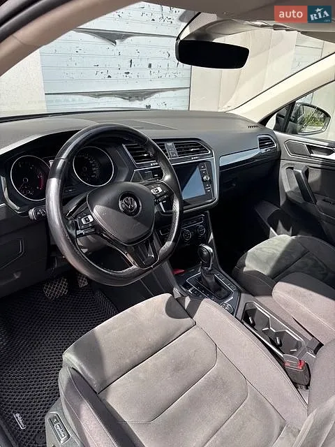 2018 Volkswagen Tiguan - мініатюра 6