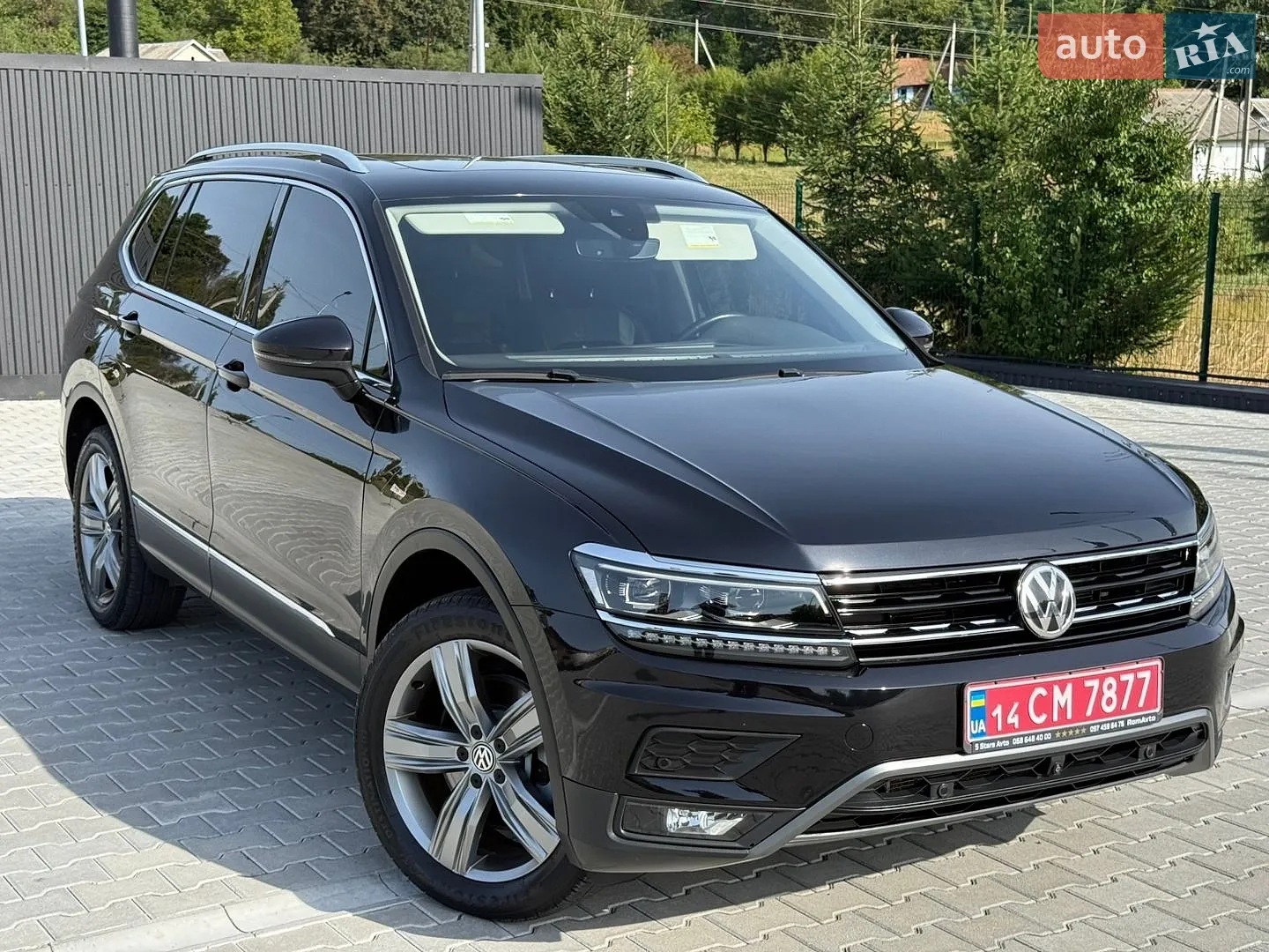 2018 Volkswagen Tiguan - фото 1