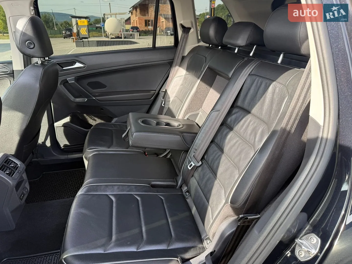 2018 Volkswagen Tiguan - мініатюра 24