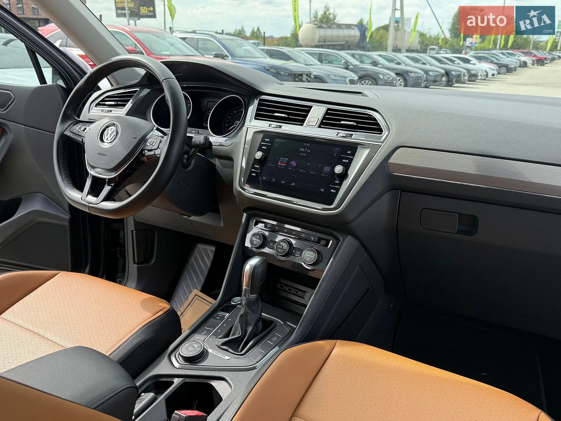 2018 Volkswagen Tiguan - мініатюра 36