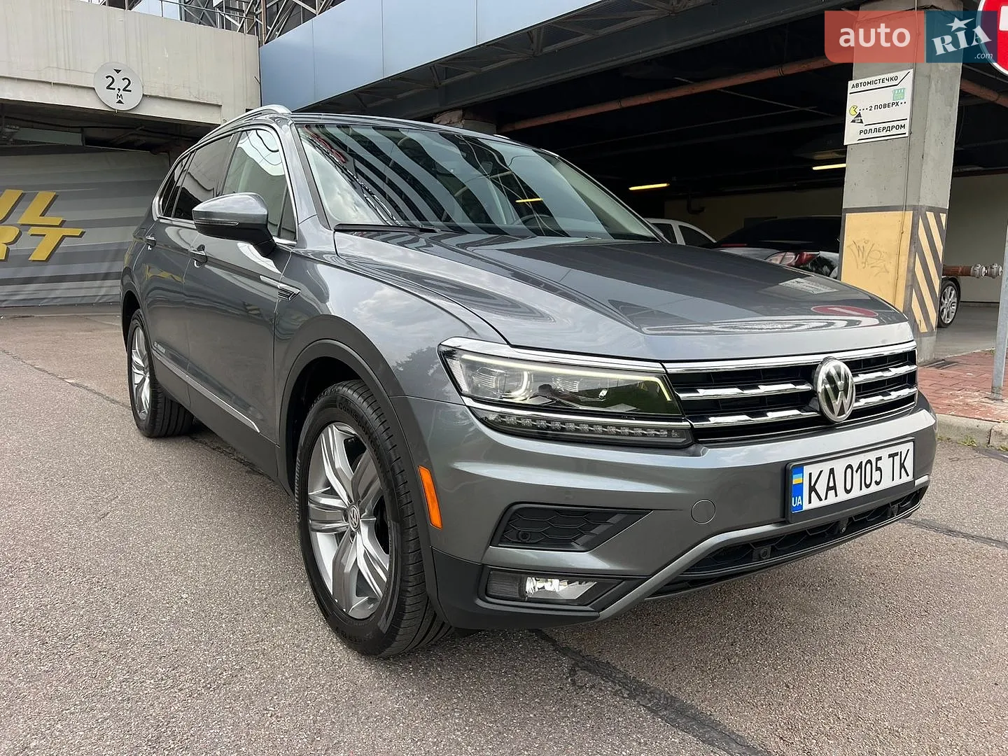 2017 Volkswagen Tiguan - мініатюра 23