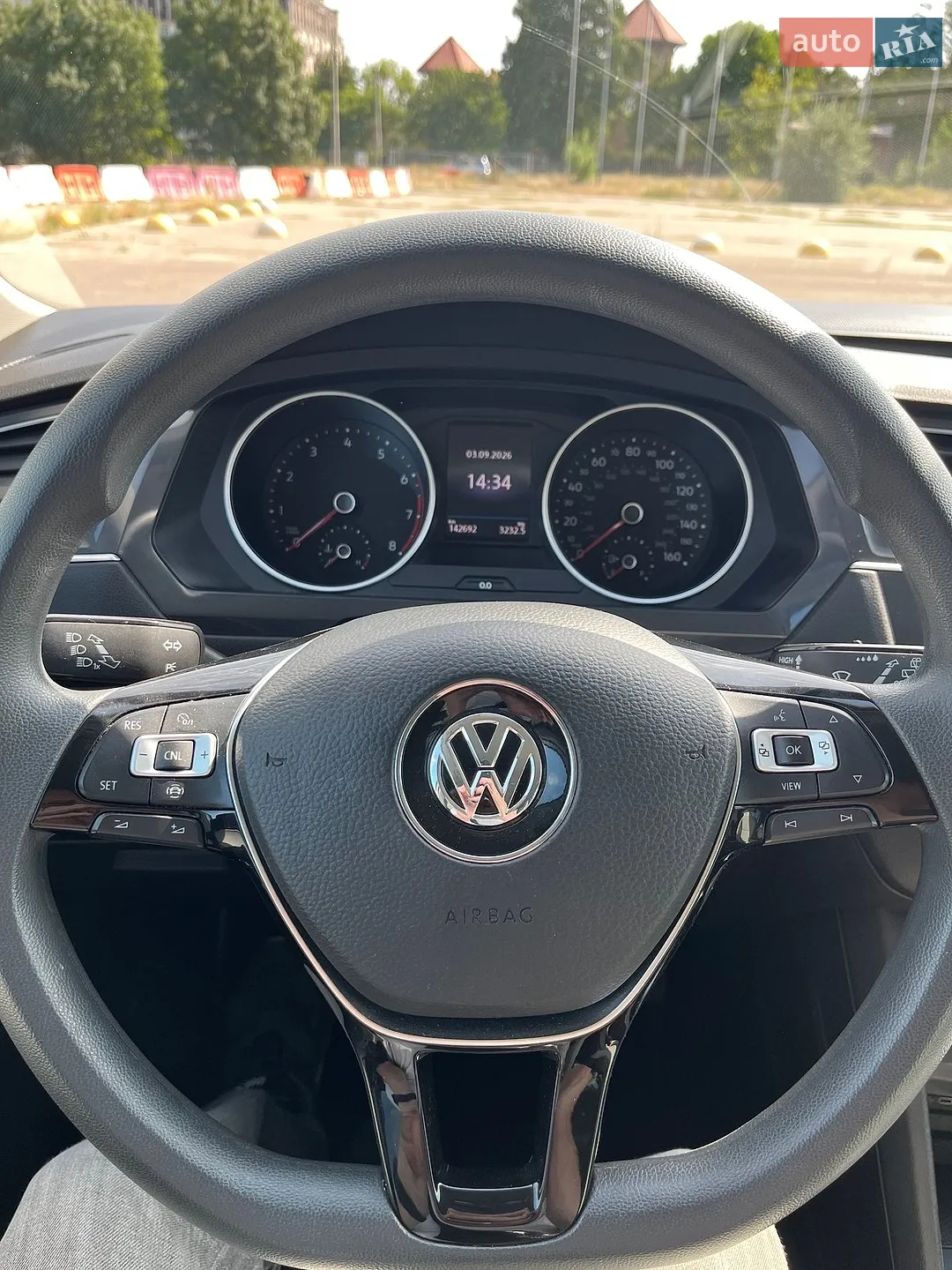 2020 Volkswagen Tiguan - мініатюра 24