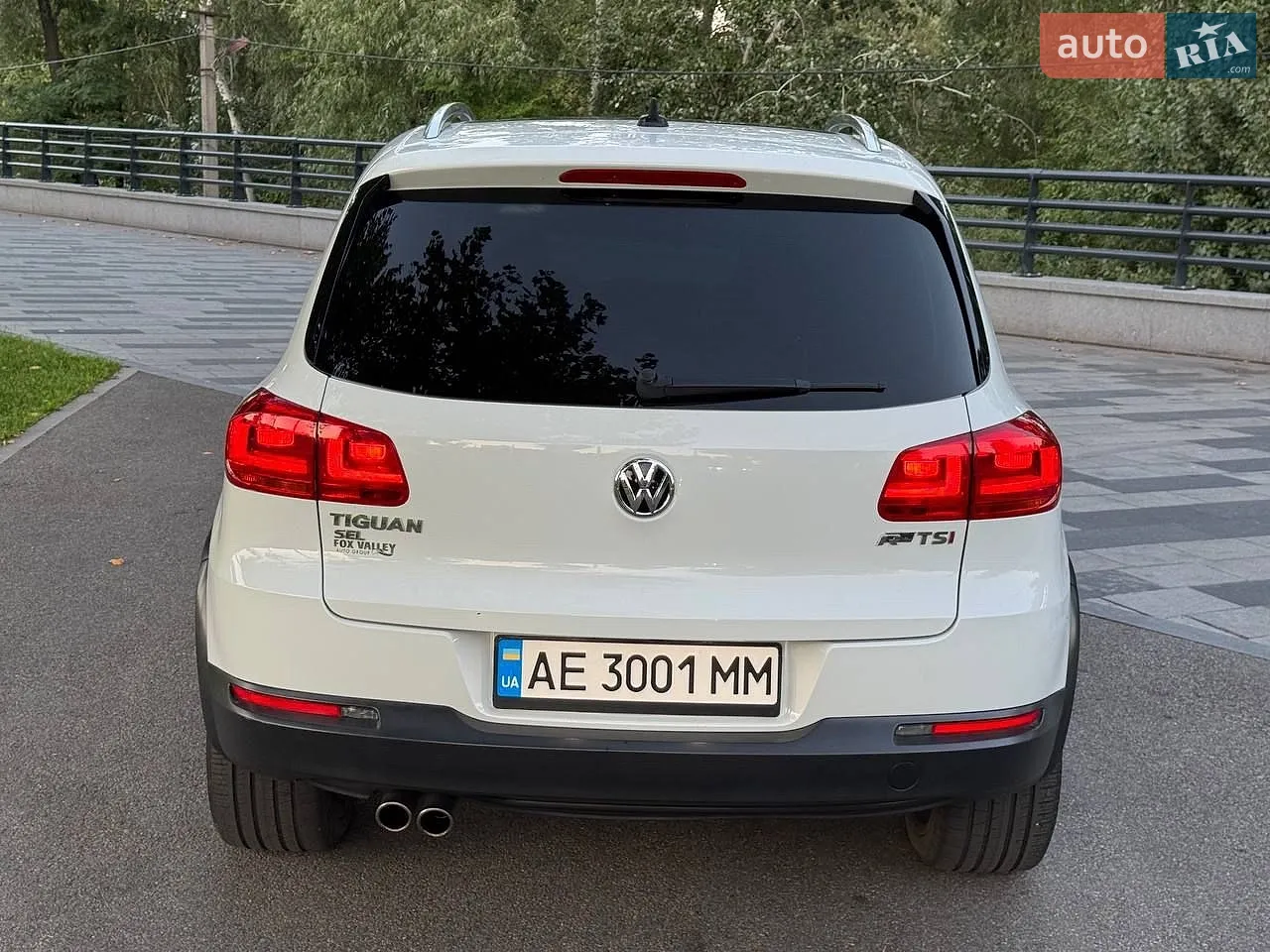 2016 Volkswagen Tiguan - мініатюра 2
