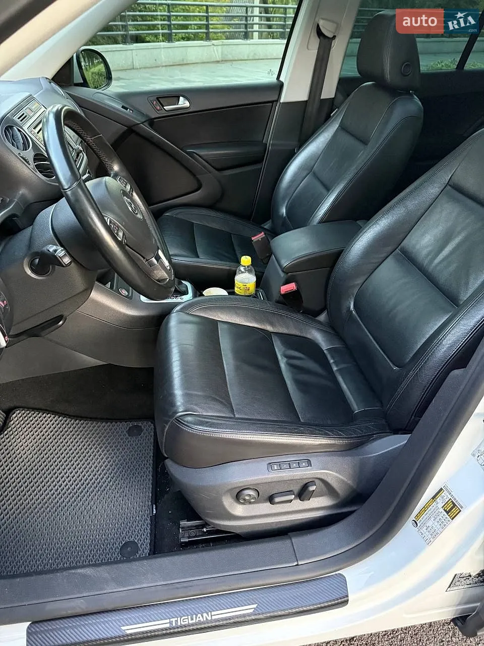 2016 Volkswagen Tiguan - мініатюра 13