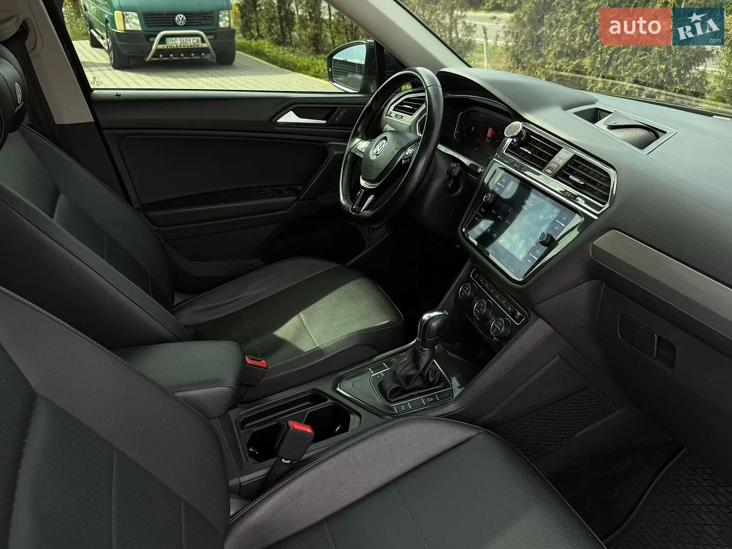 2019 Volkswagen Tiguan - мініатюра 32
