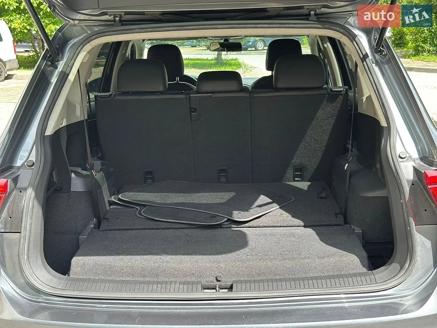 2018 Volkswagen Tiguan - мініатюра 31
