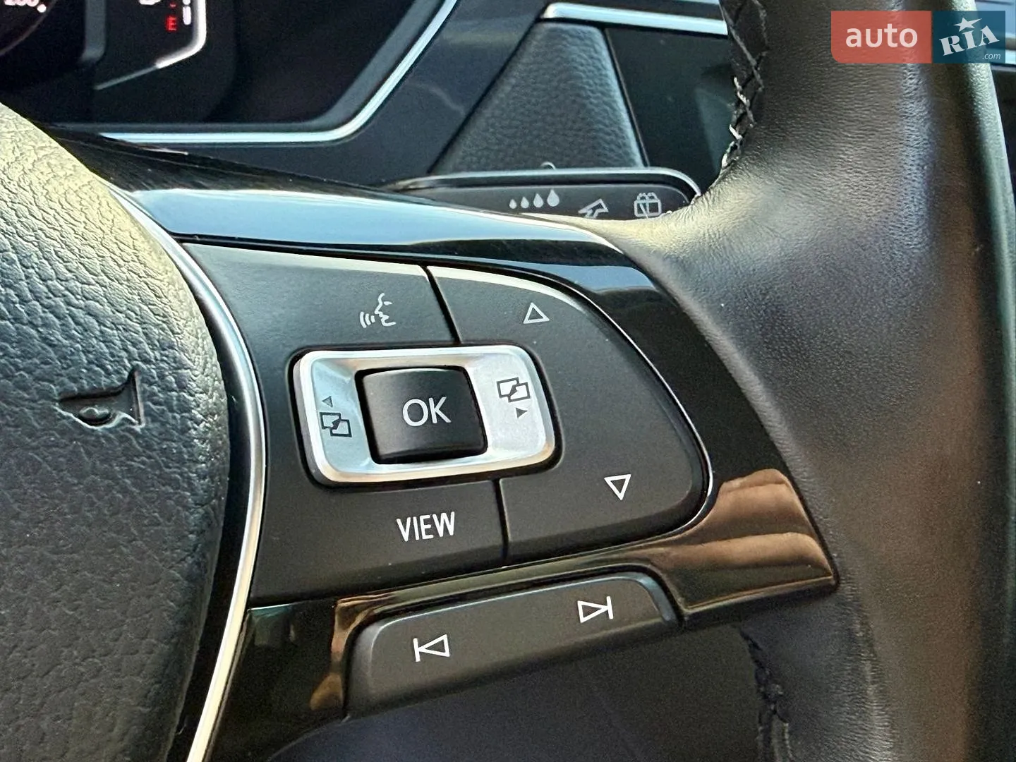 2019 Volkswagen Tiguan - мініатюра 26