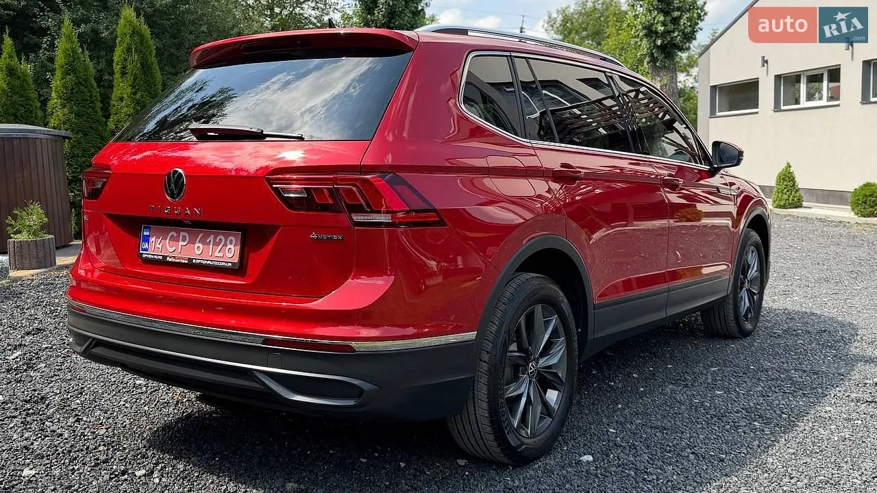 2022 Volkswagen Tiguan - мініатюра 10