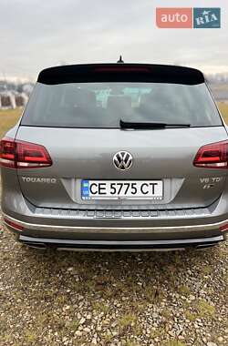 Внедорожник / Кроссовер Volkswagen Touareg R 2017 в 