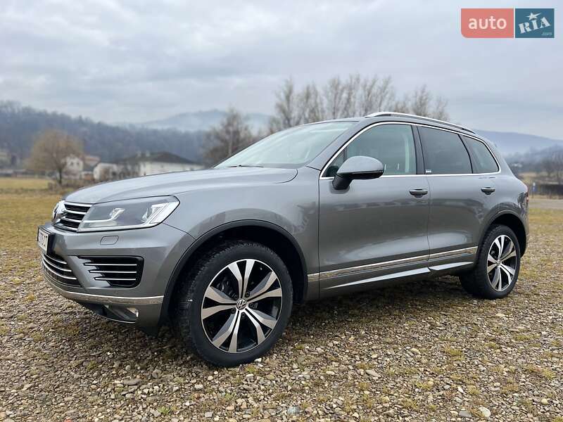 Volkswagen Touareg R 2017